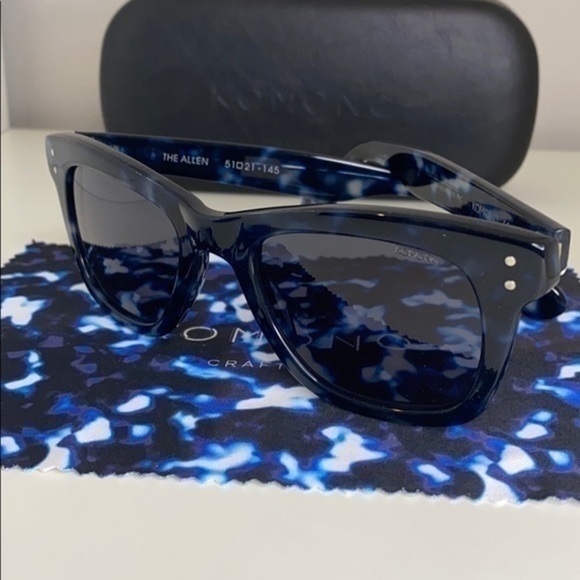 KOMONO Allen Indigo Demi New Sunglasses blue rectangular frame main image 16